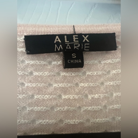 Alex Marie 100% Cotton short sleeve baby pink with white dots. Size S - Picture 2 of 4